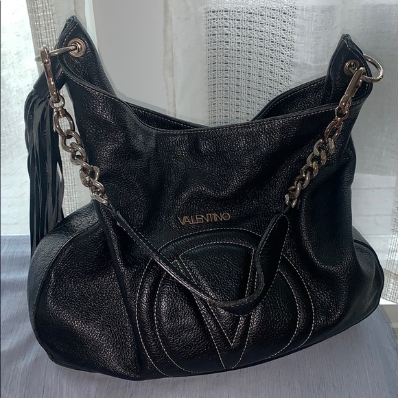 Valentino Handbags - Valentino bag 😍